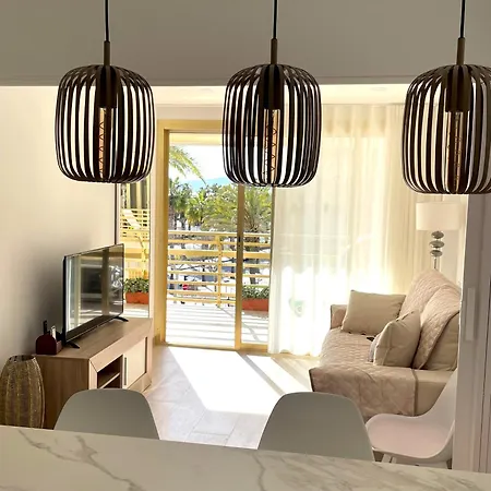 Charming Near - - 50sqm - Pool Apartment *