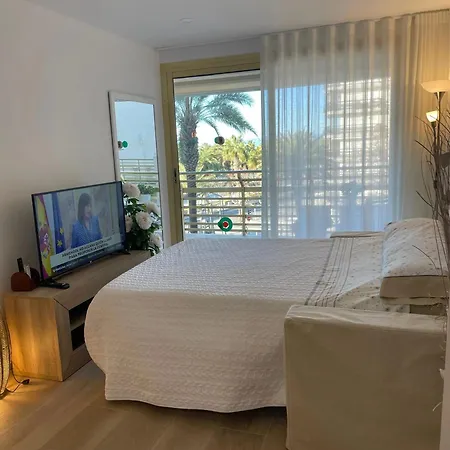 Charming Near - - 50sqm - Pool * Salou